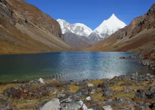 Jomolhari Trek